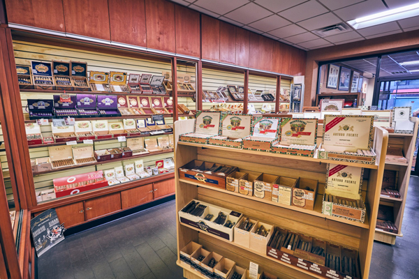 Straus Tobacconist | Jim Clark | Tobacconist Magazine