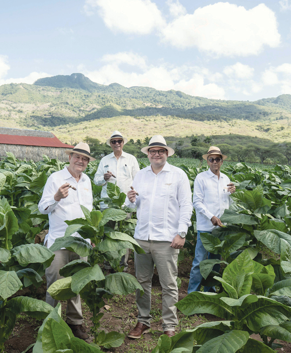 Davidoff - Henke Kelner, Eladio Diaz, Manuel Peralta, Hamlet Espinal