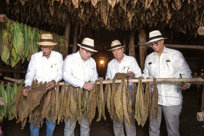 Davidoff - Henke Kelner, Eladio Diaz, Manuel Peralta, Hamlet Espinal