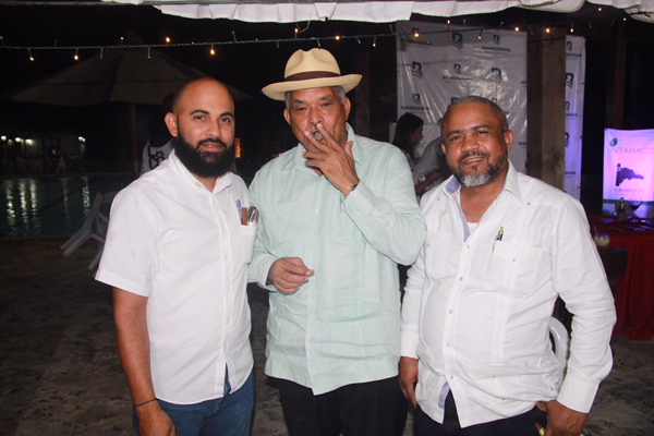 Carolina Blue Cigars | Tabacalera El Puente