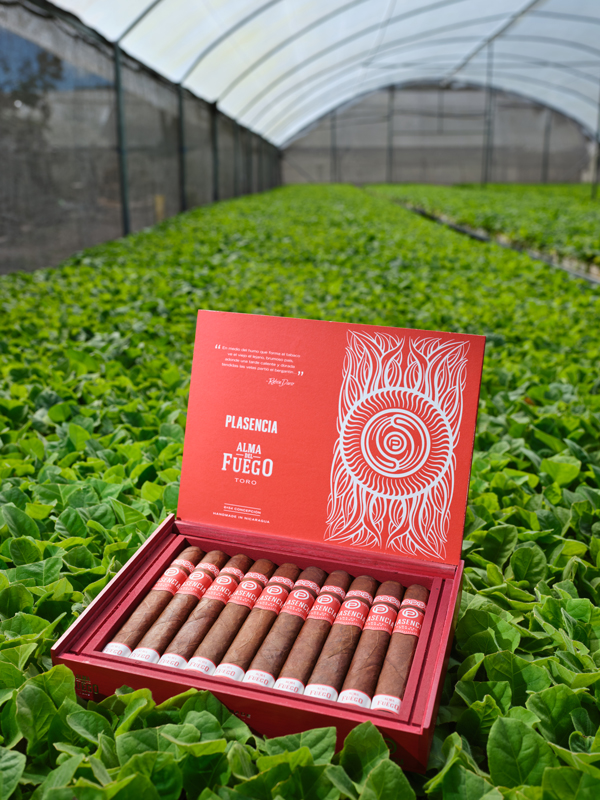 Autumn Edition 2013 – Nestor Plasencia Sr. - Cigar Journal