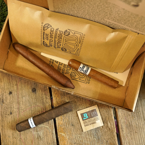 Privada Cigar Club | Cigar Subscription Boxes