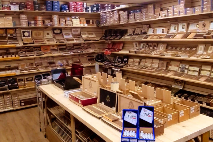 Wooden Indian Tobacco Shop | Humidor