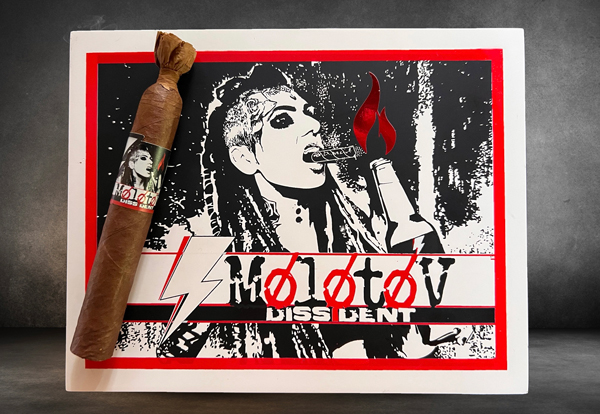 Dissident Cigars | Molotov